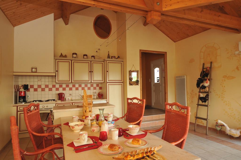 La Boulonne Villa Festigny  ภายนอก รูปภาพ