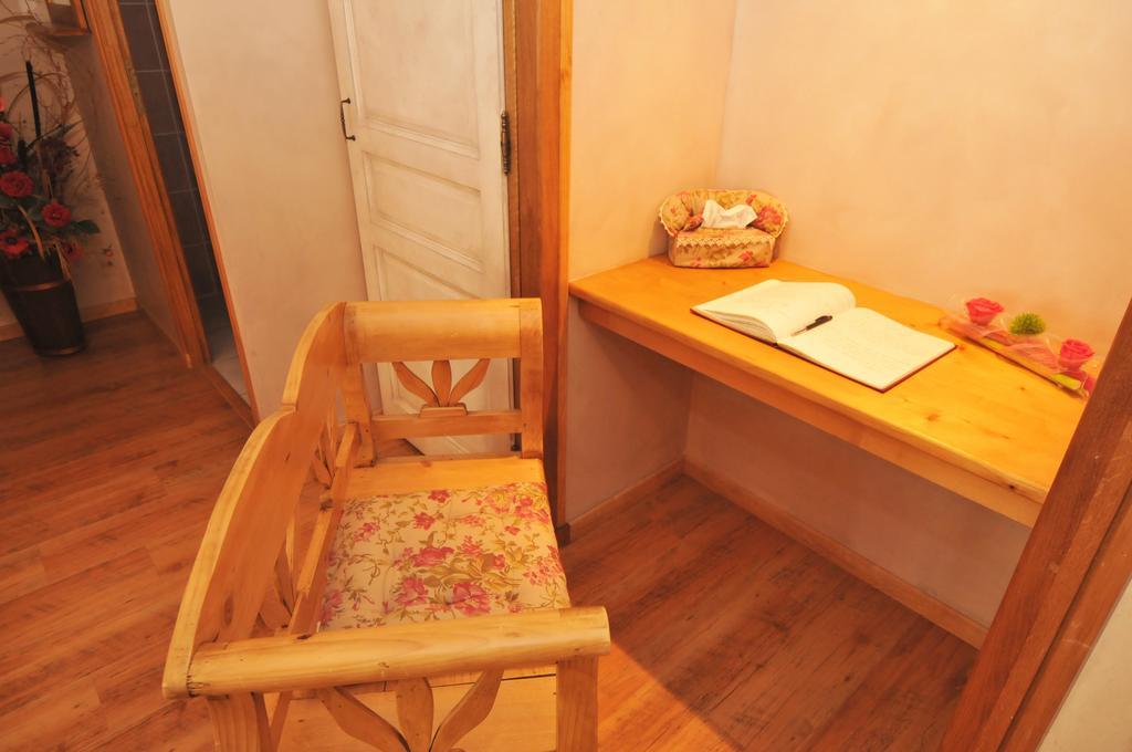 La Boulonne Villa Festigny  ภายนอก รูปภาพ